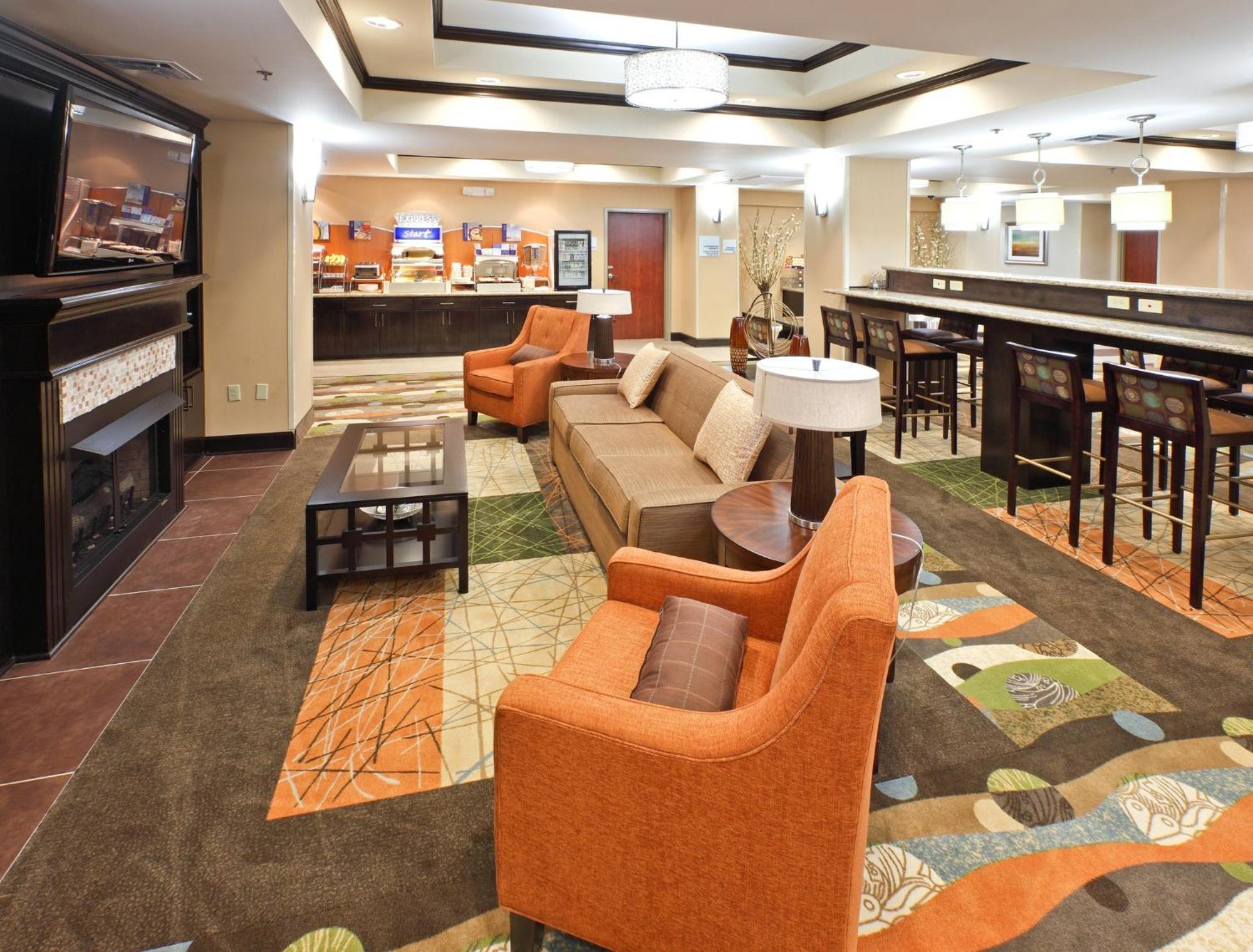 Holiday Inn Express & Suites Maumelle By Ihg Luaran gambar