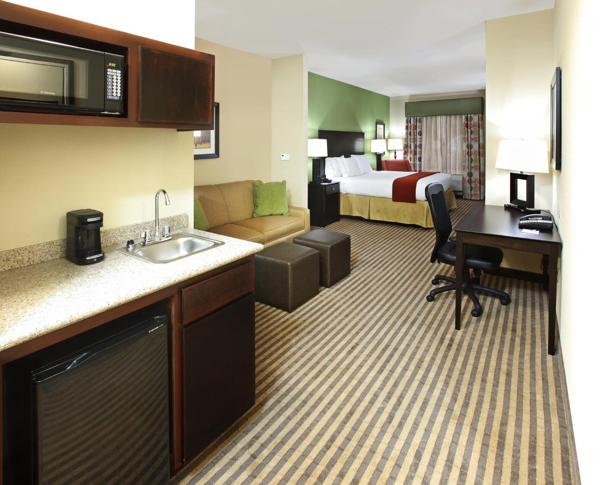Holiday Inn Express & Suites Maumelle By Ihg Luaran gambar